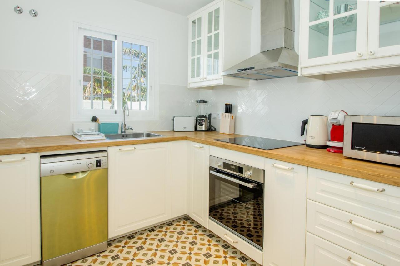 טורה דה בנגאלבון A Cozy And Elegant Townhouse Across The Beach מראה חיצוני תמונה